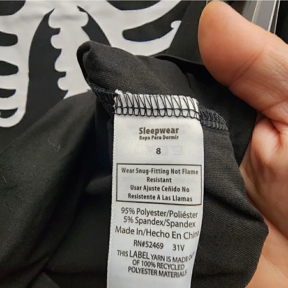 Copy. Nwt Kids Glow In The Dark Halloween Skeleton 2 Piece Pajama Set